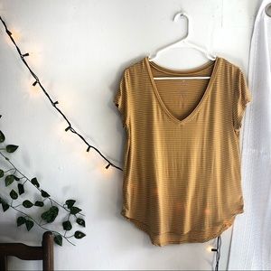 AEO Favorite sunny yellow tee